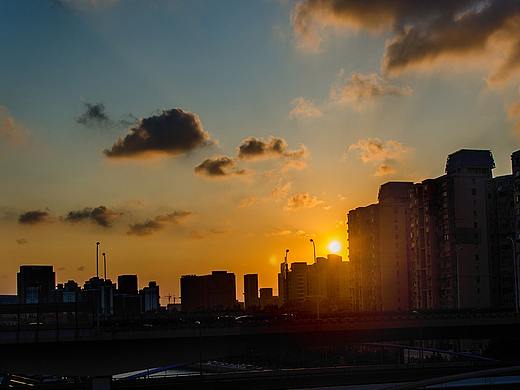 sky out my window（个人主页-ZMjk0Mzg2ODg=） - 风光摄影 - 站酷设计师赵二鹏原创素材 - 站酷ZCOOL