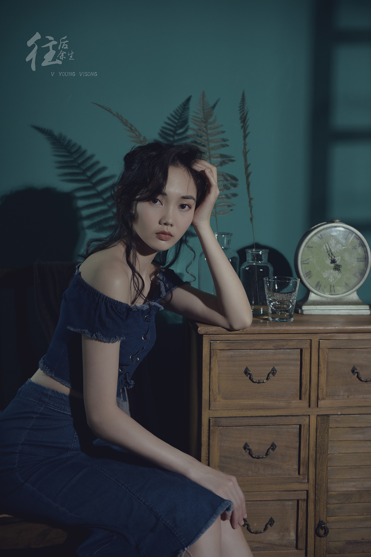 暗调片复古情绪人像摄影感受光影带来的情绪