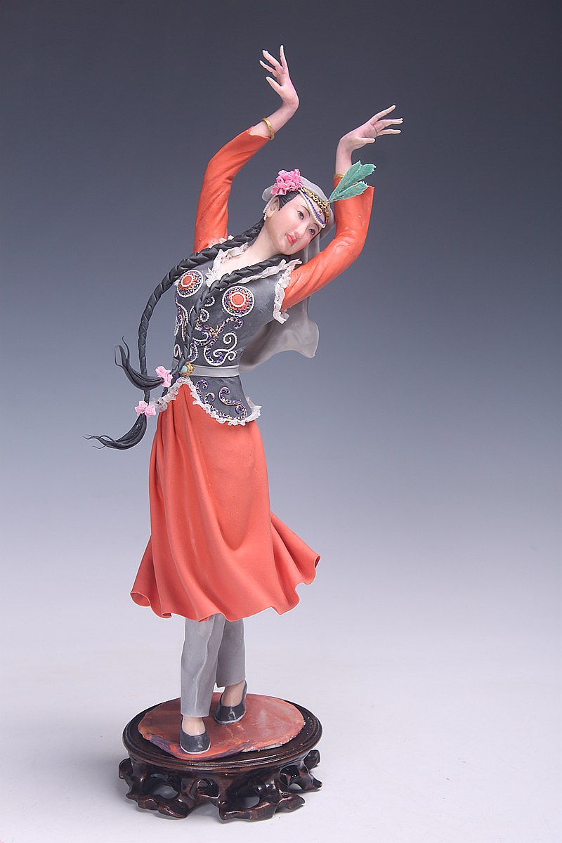 贺加贵面塑维族少女