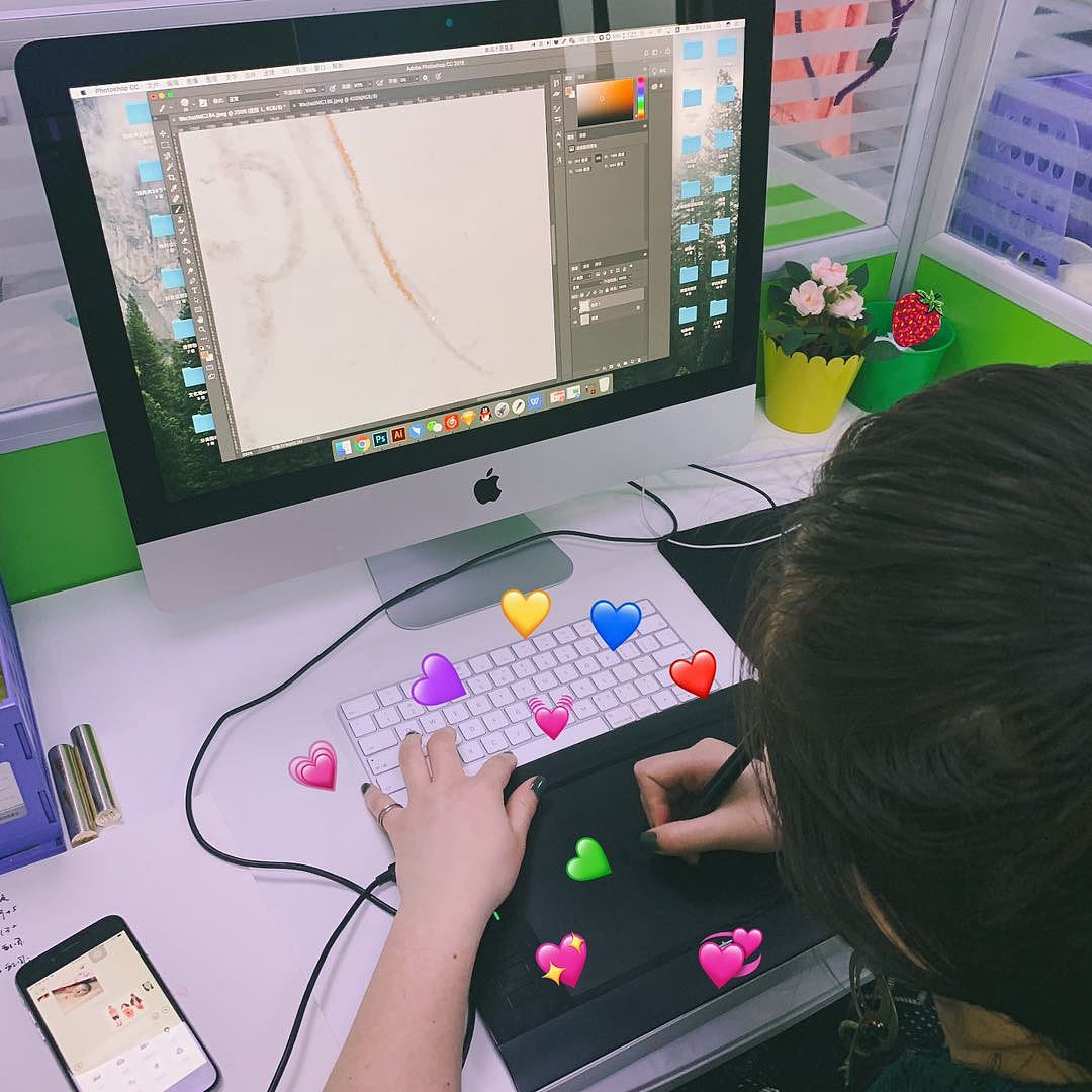 绘画情侣插画联系