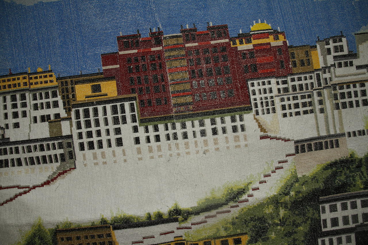 手工传统刺绣十字绣布达拉宫长卷宏伟建筑装饰艺术