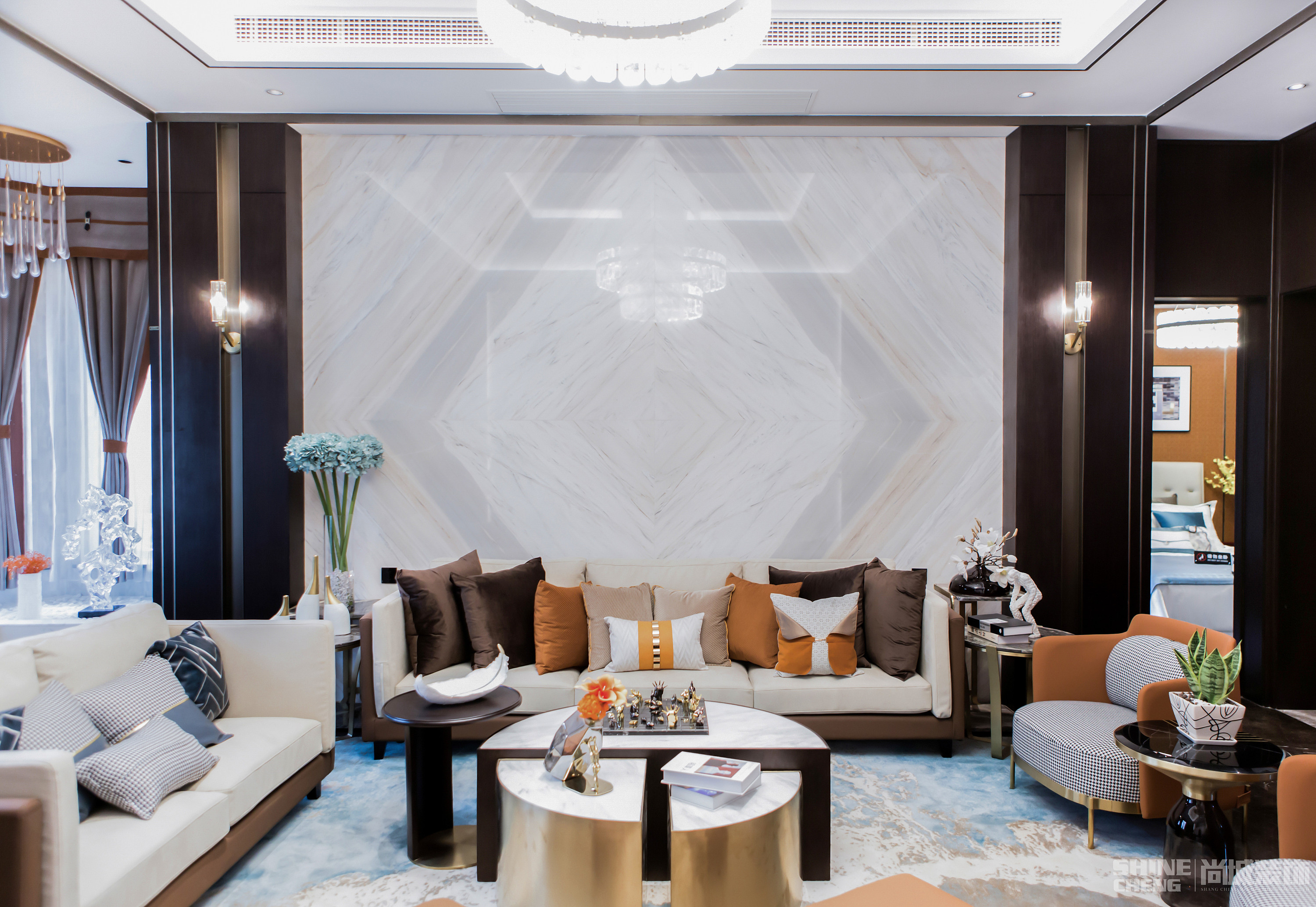 泰安西湖容郡小区别墅现代轻奢风格装修设计实景图