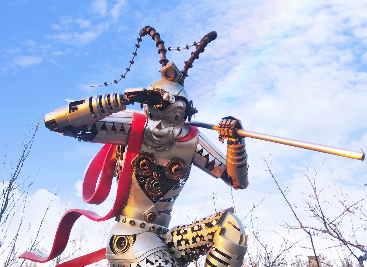 英明神武的孙悟空齐天大圣雕像