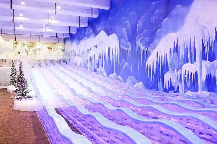 郑州银基冰雪世界彩绘
