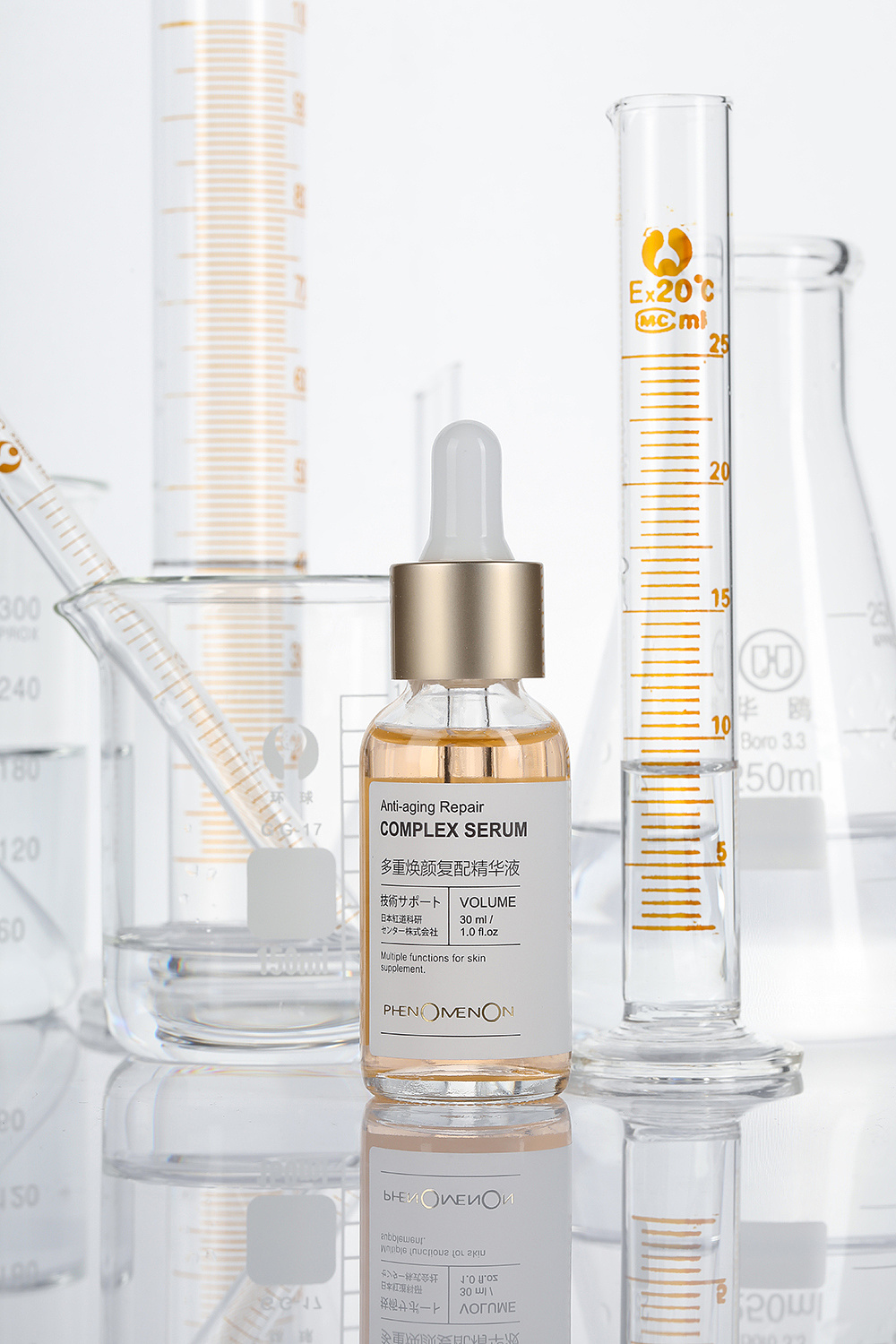 多样精华液瓶身静物摄影