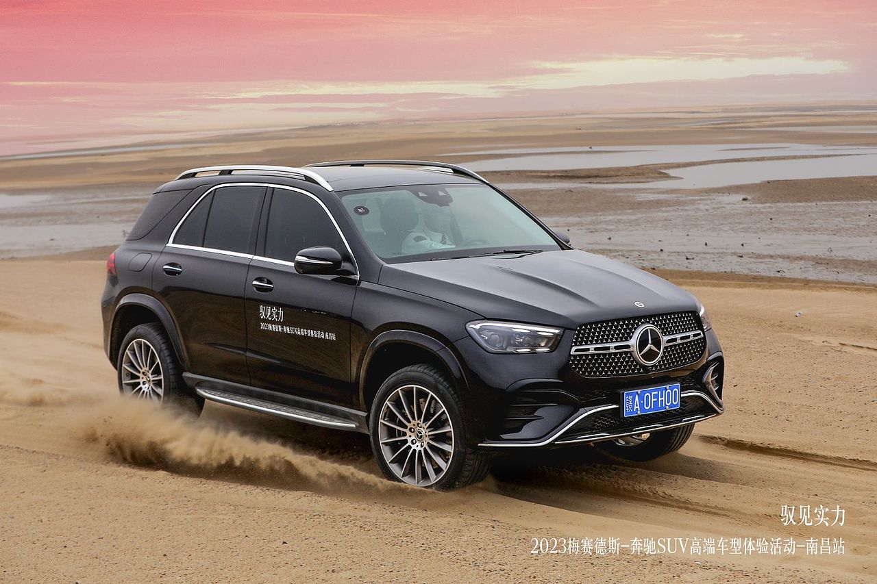 奔驰SUV高端车体验活动（图ZMzU2MTgyNDA4） - 产品摄影 - 站酷设计师酷像素文化传媒原创素材 - 站酷ZCOOL