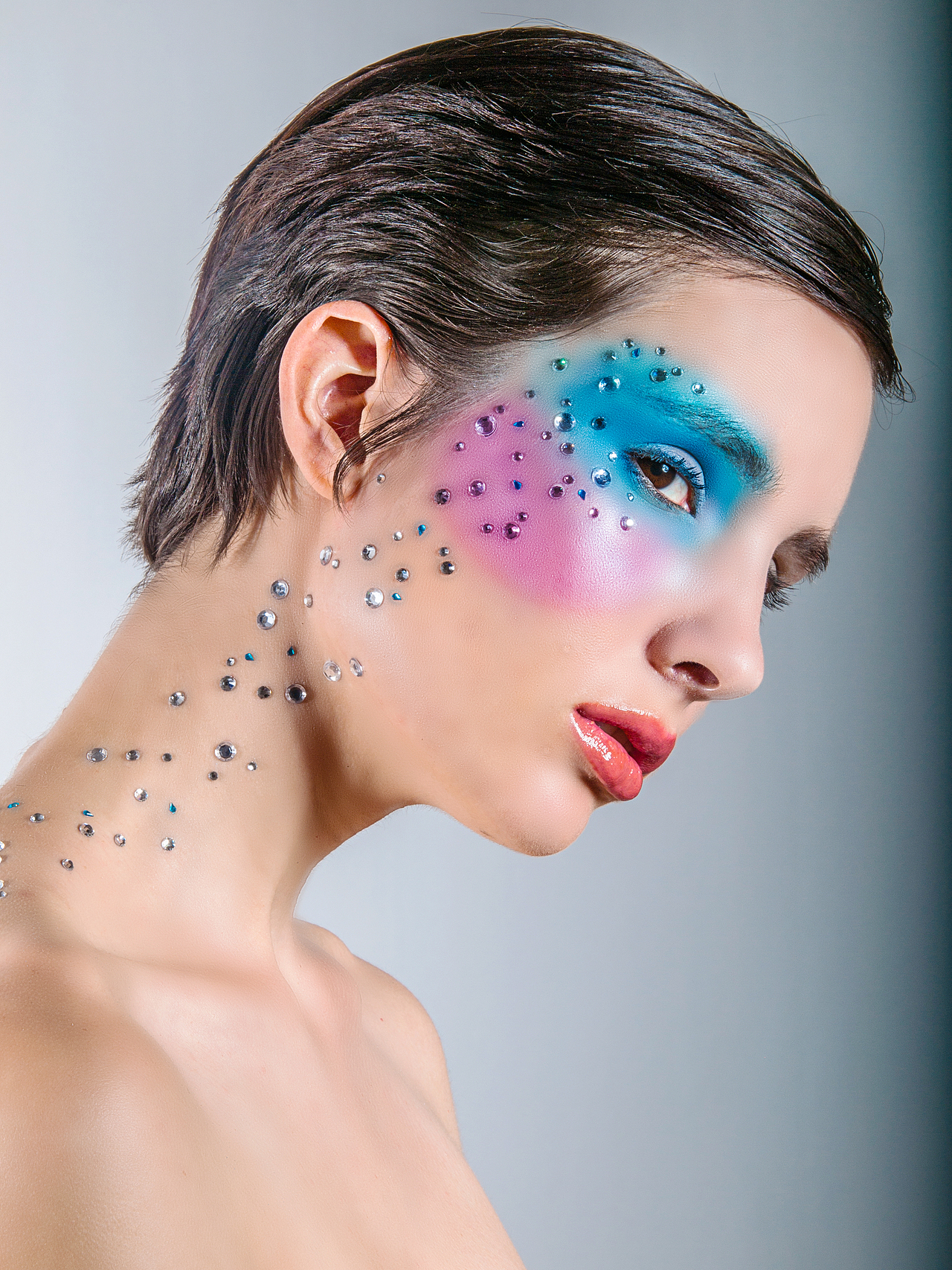 人像精修（图ZMjU3ODY4ODky） - 修图/后期 - 站酷设计师冰泪草chao原创素材 - 站酷ZCOOL