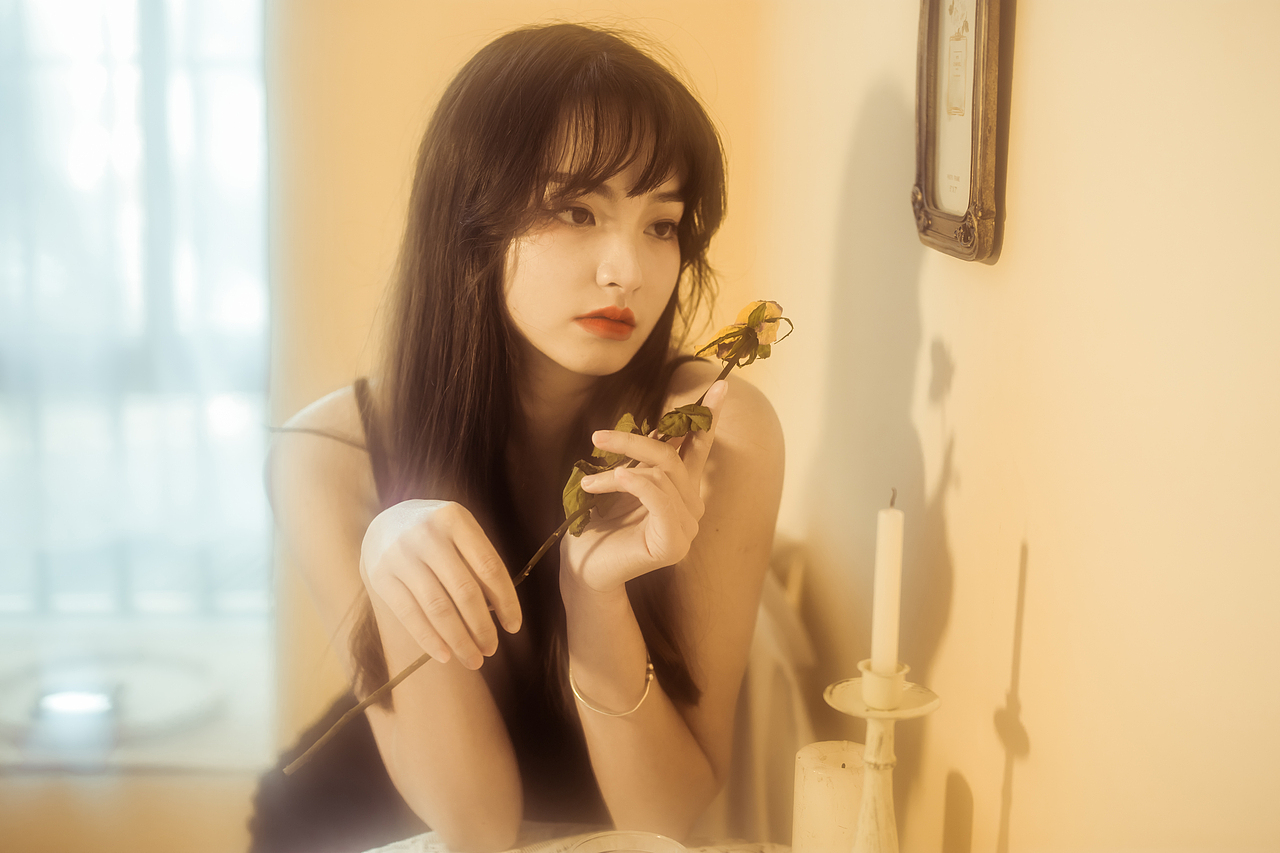 分享收藏烂尾楼性感人像室内写真情绪写真室内人像作品信息创作时间