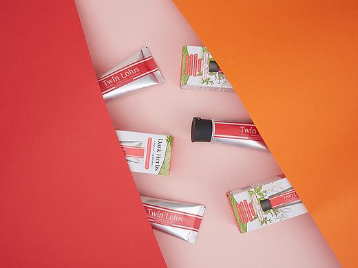 NATURAL INGREDIENTS TOOTHPASTE HIGH MOUNTAIN TEA