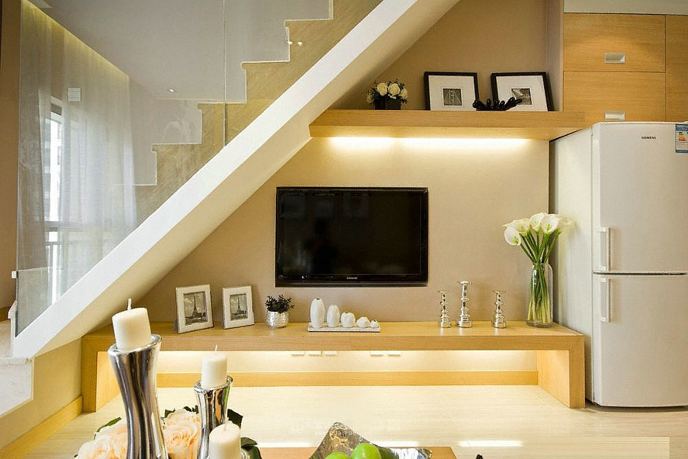 重庆跃层户型装修效果图_cq渝北装修公司_象田装饰