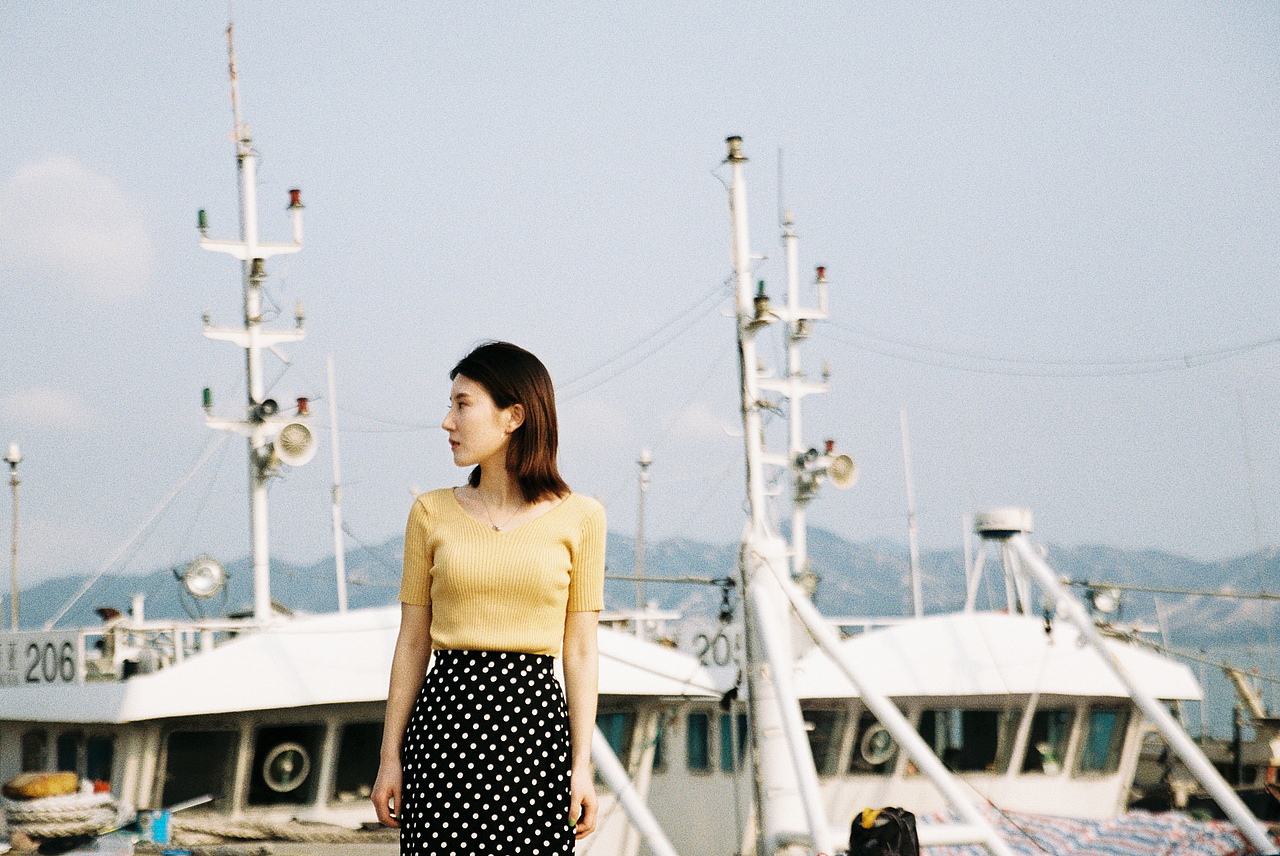 吹海风（图ZMTU1NDI5ODc2） - 人像摄影 - 站酷设计师未羊NAUIL原创素材 - 站酷ZCOOL