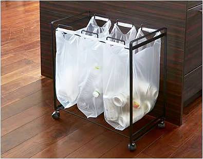 室内分类垃圾桶 既节省空间又环保