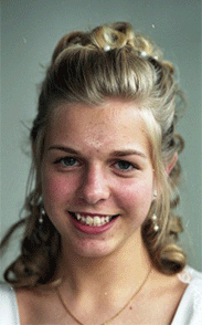 痘痘女變身氣質(zhì)女（photoshop的魅力）（圖ZMTUyNzg1NDA=） - 圖案 - 站酷設(shè)計(jì)師葉帆梁原創(chuàng)素材 - 站酷ZCOOL