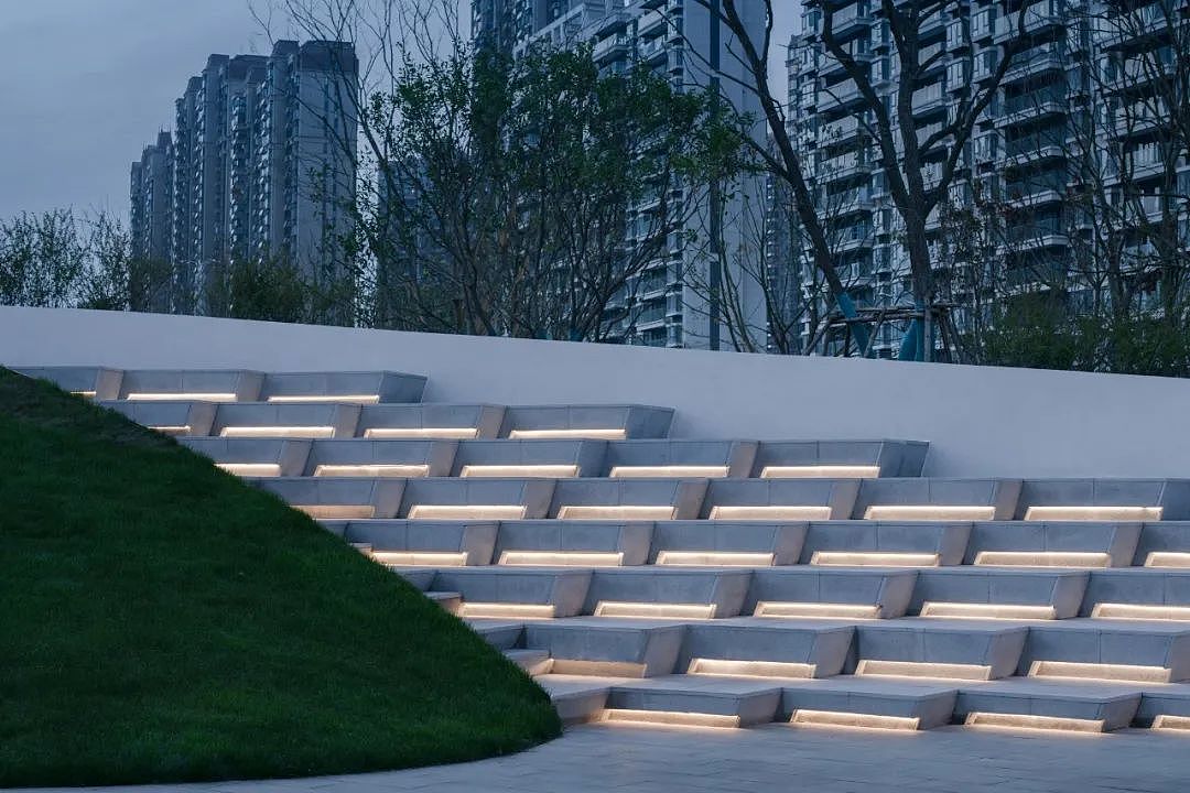 世纪水岸鸟屿浮云