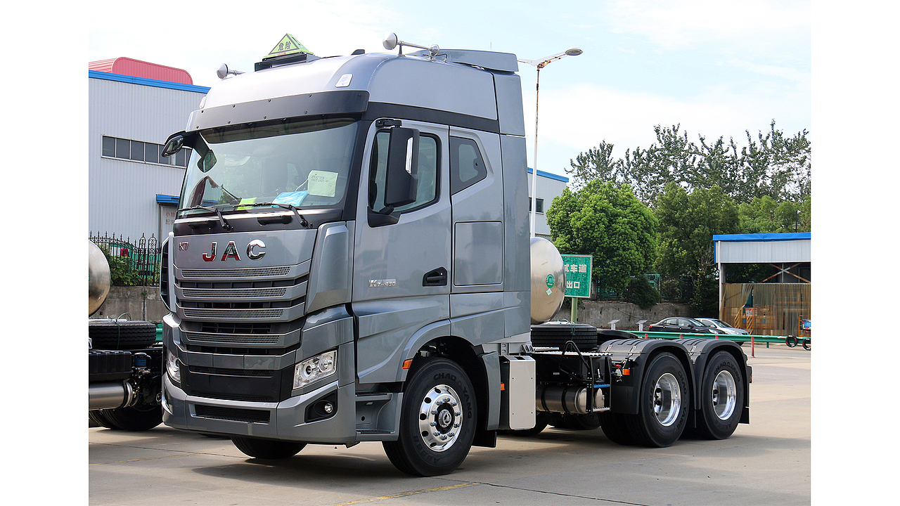 重卡修图展示（图ZMjY5MTIyMTY4） - 其他平面 - 站酷设计师sunzhimeng原创素材 - 站酷ZCOOL