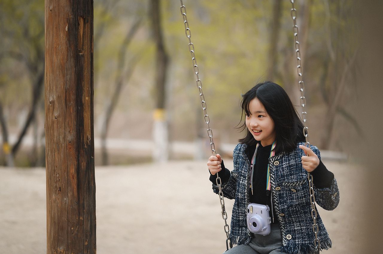 去年今日此门中，人面桃花相映红。（图ZMjUwNTU3MTMy） - 人像摄影 - 站酷设计师RGBorCMYK原创素材 - 站酷ZCOOL