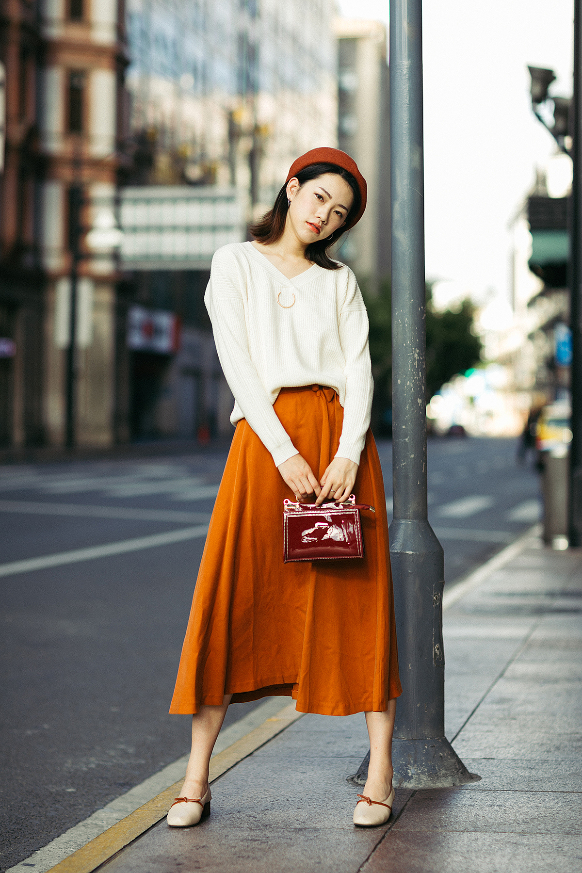 中国女模外景服装拍摄网店拍照外滩实景（图ZMTIyMTkwMjMy） - 产品摄影 - 站酷设计师影际摄影原创素材 - 站酷ZCOOL