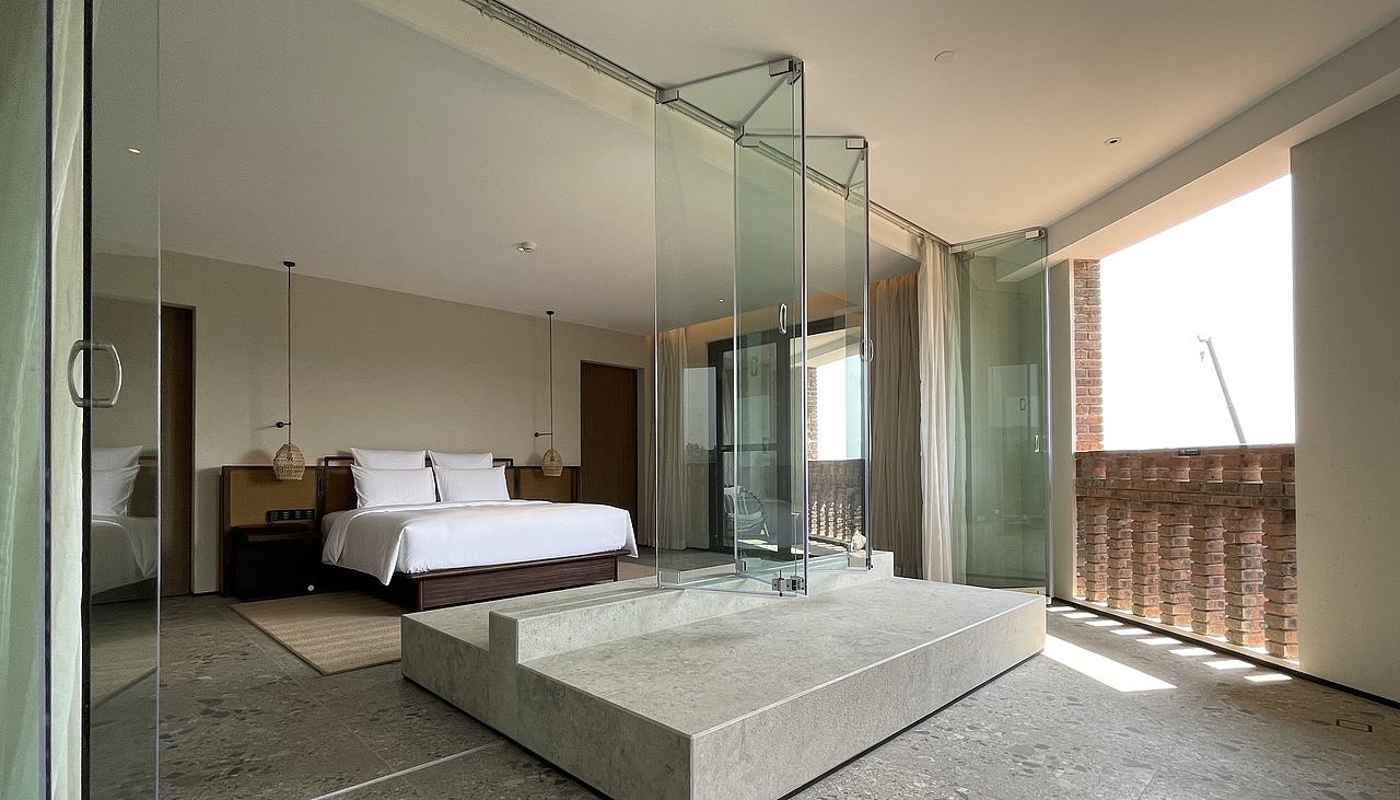 弥勒东风韵美景阁酒店