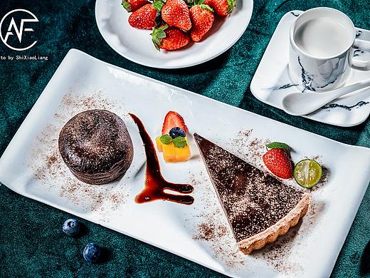 甜点与意式冰激凌的碰撞（个人主页-ZNDMxMTcxODQ=） - 产品摄影 - 站酷设计师鱼山海月石老师原创素材 - 站酷ZCOOL