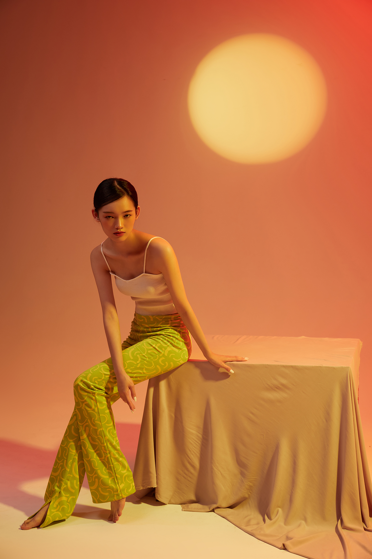 《夕照花语》（图ZMjY4ODcwNDg4） - 人像摄影 - 站酷设计师恒壹原创素材 - 站酷ZCOOL