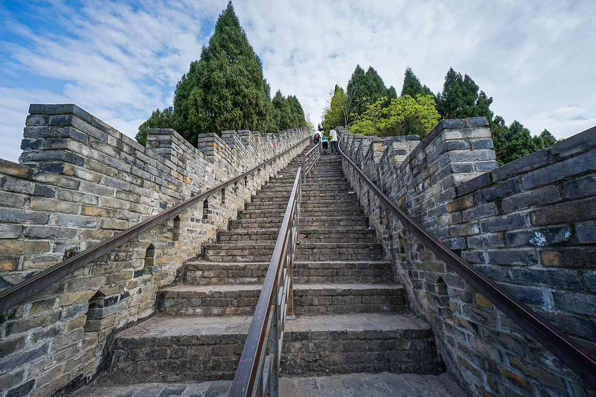 成都洛带镇金龙长城游记