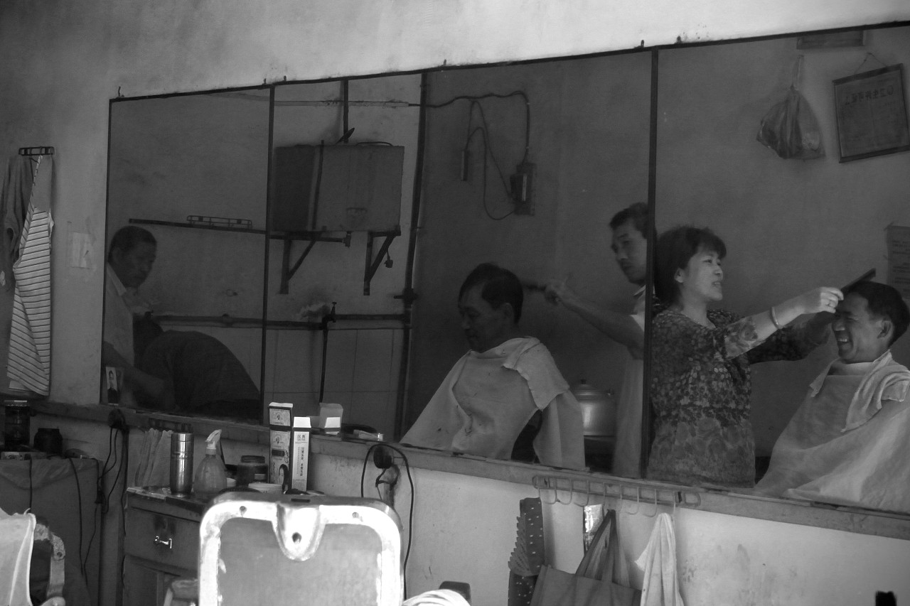 老理发店【那些过去的年代里的陈旧时光】|摄影|人文/纪实摄影|yokit