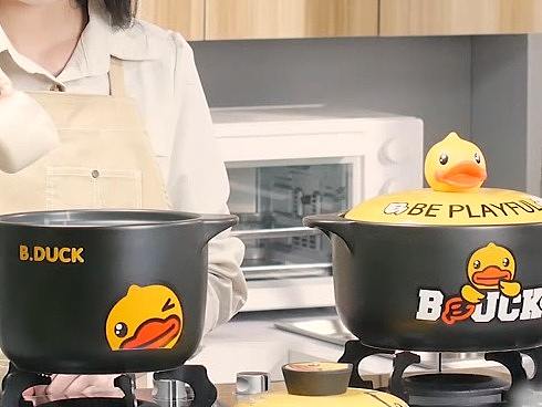 小黄鸭卡通主题砂锅视频定制拍摄