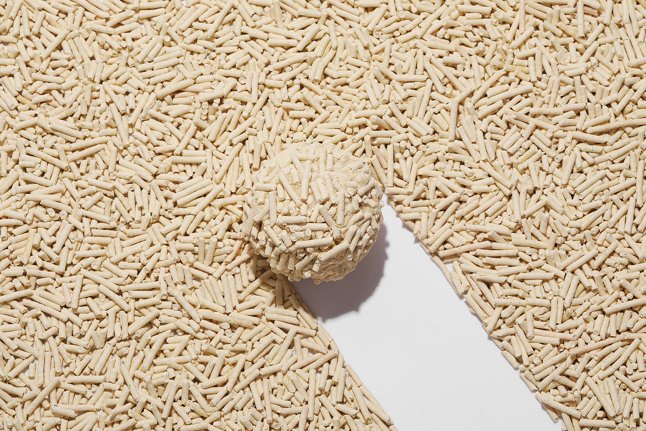 猫砂产品拍摄（图ZMjMzOTU3NTg4） - 产品摄影 - 站酷设计师稚人视觉影像原创素材 - 站酷ZCOOL