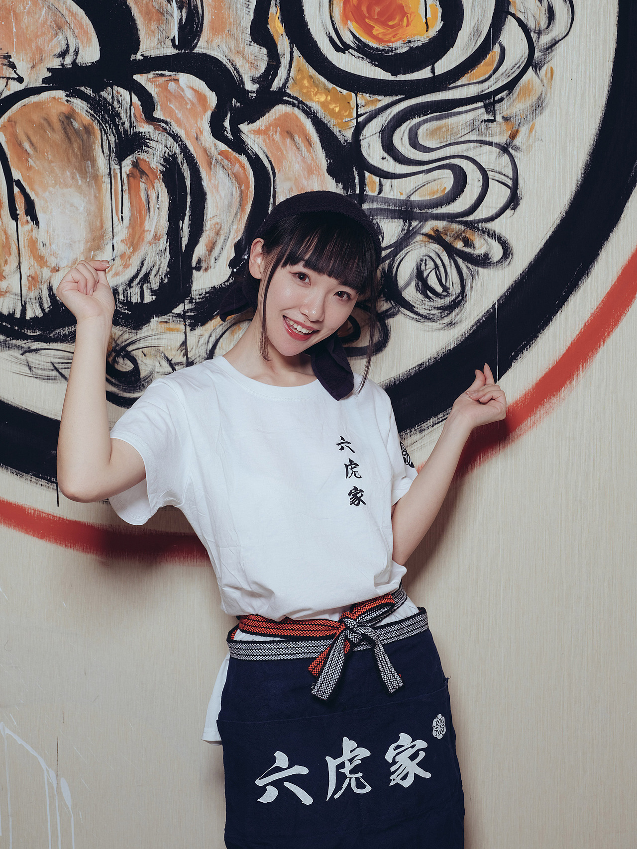 今日服务员小鹿 场地：六虎家（图ZMTQ2NzU0Mzg0） - 人像摄影 - 站酷设计师小鹿纯子Lilian原创素材 - 站酷ZCOOL