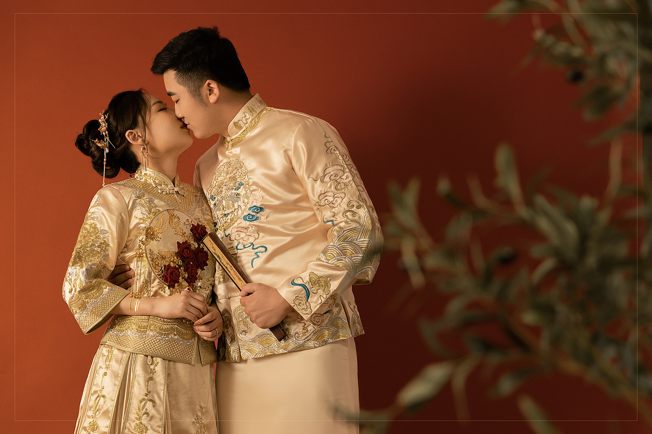 中式婚纱照/桂馥兰馨（图ZMjYwMDE2MzA4） - 婚礼摄影 - 站酷设计师时至映像摄影原创素材 - 站酷ZCOOL