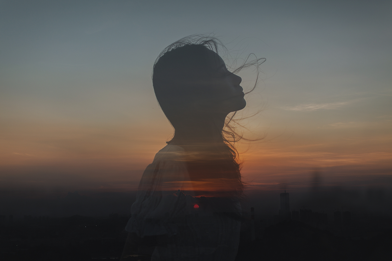 暑云散去,凉风起