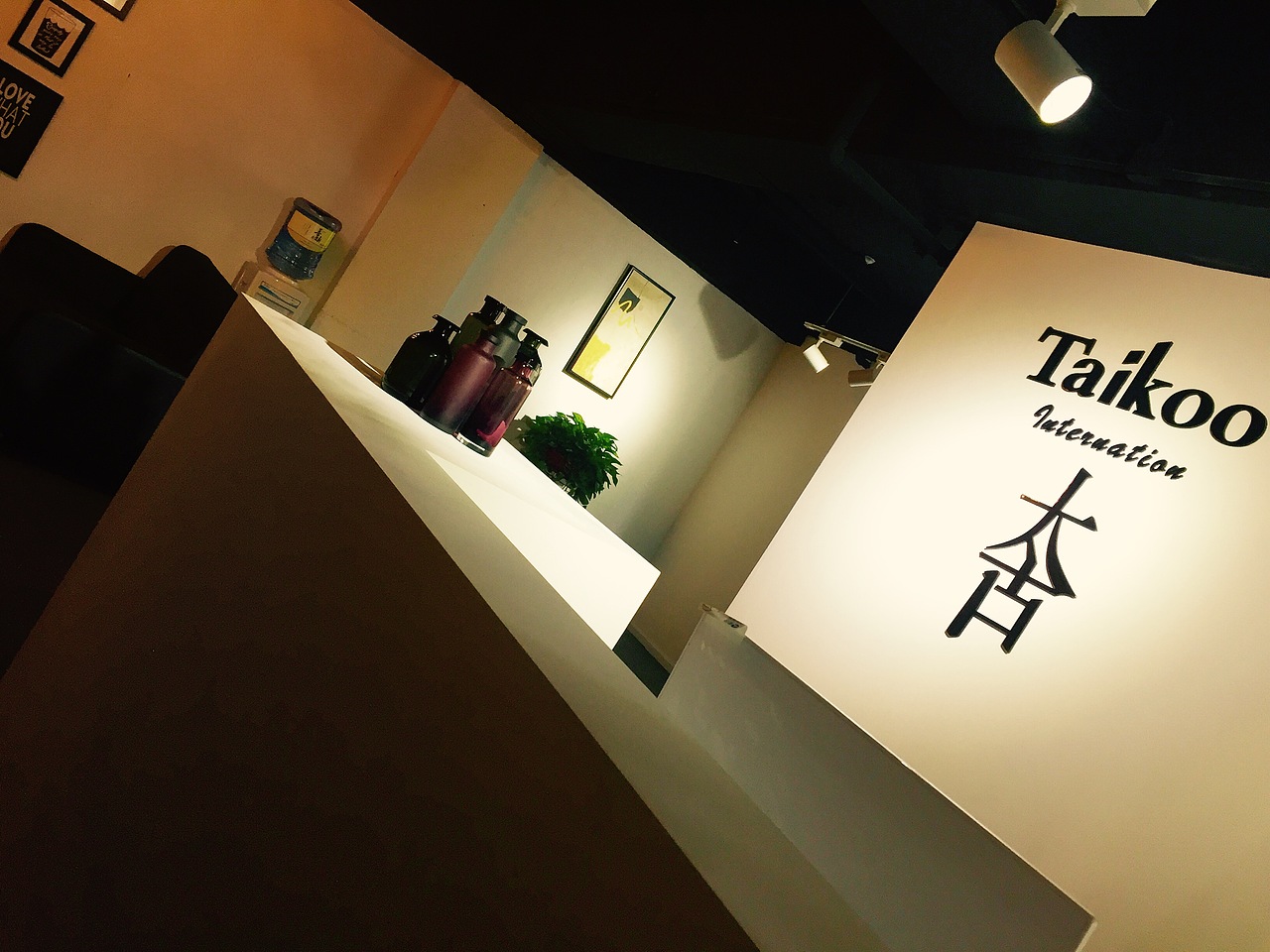 设计公司招小伙伴（图ZNjA0NTA2NzI=） - 展陈设计 - 站酷设计师sy898986原创素材 - 站酷ZCOOL