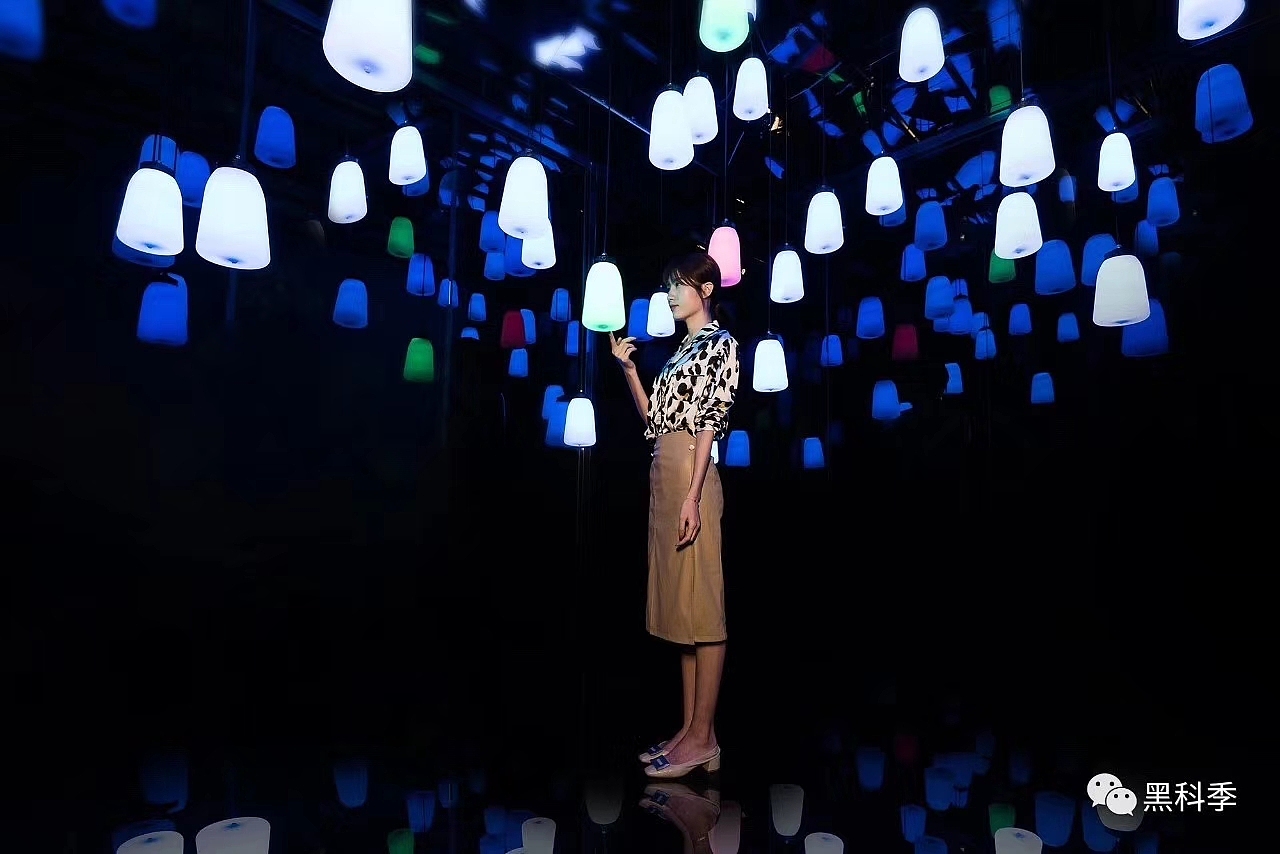 最美的互动体验暖场道具