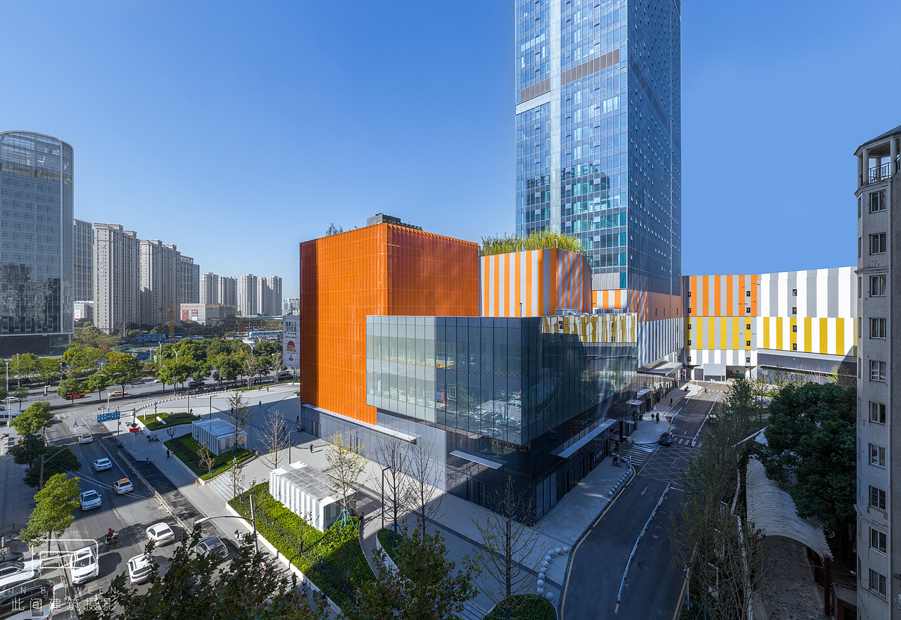 建筑项目—武汉龙湖江宸天街（图ZMjkzMTczNzQ4） - 环境/建筑摄影 - 站酷设计师原色视觉万勇波原创素材 - 站酷ZCOOL