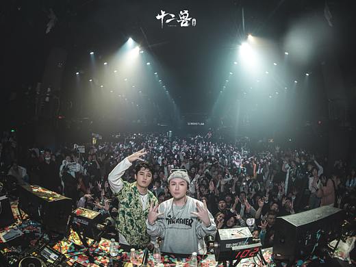 #那吾克热（个人主页-ZNTEwMDMxMzI=） - 人像摄影 - 站酷设计师失联的空号原创素材 - 站酷ZCOOL