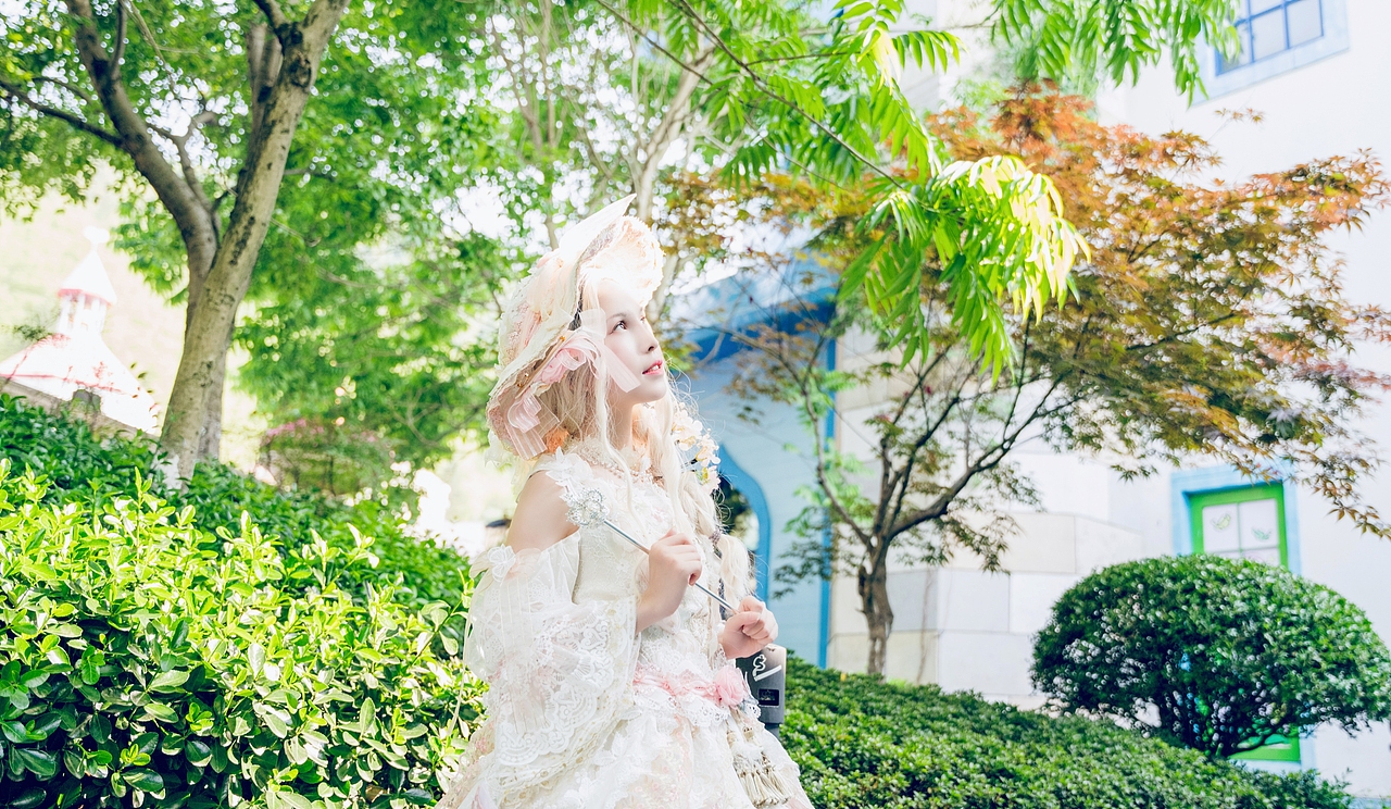 找小姐姐拍的一组Lolita