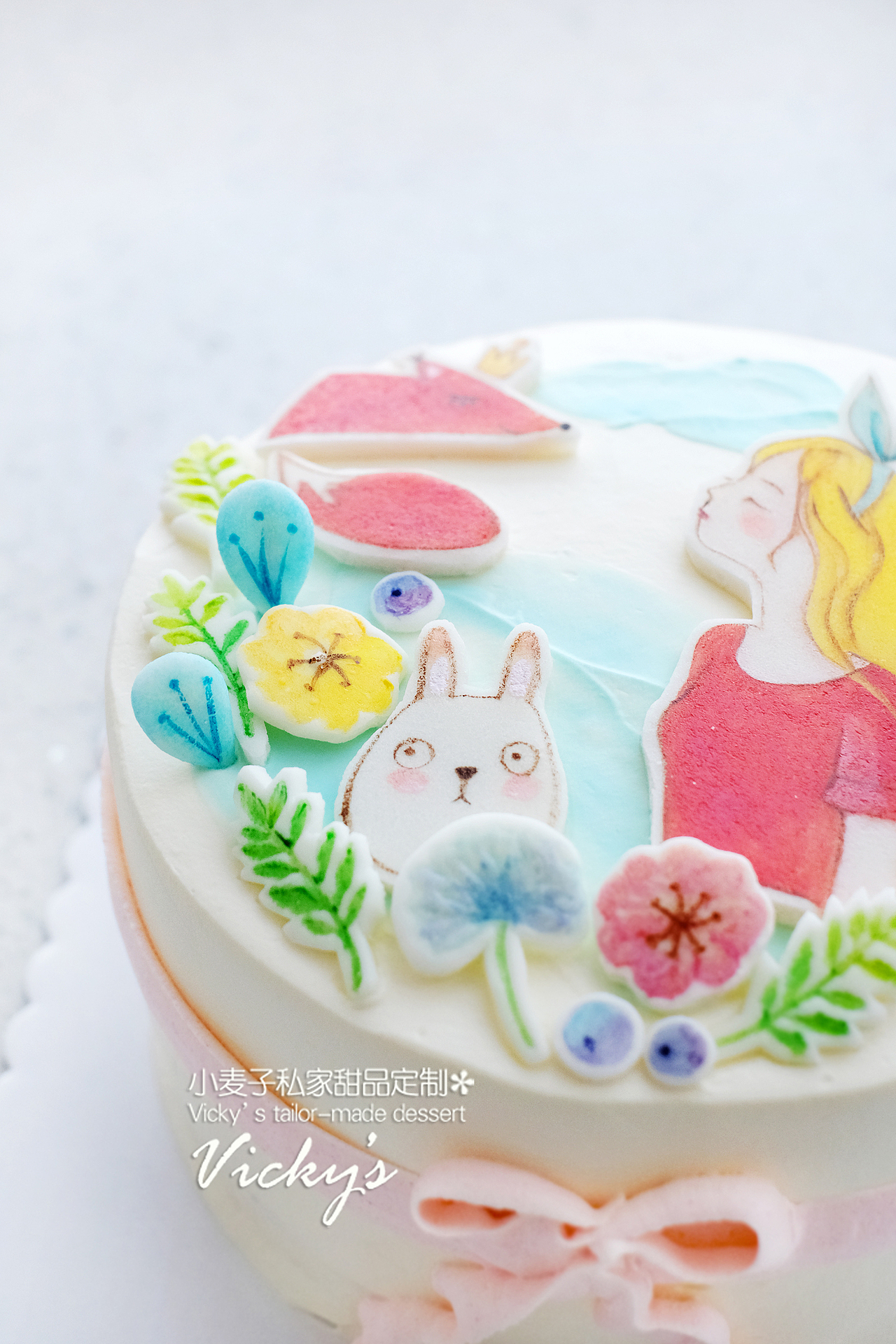 女孩和小狐狸,水彩风格的手绘蛋糕