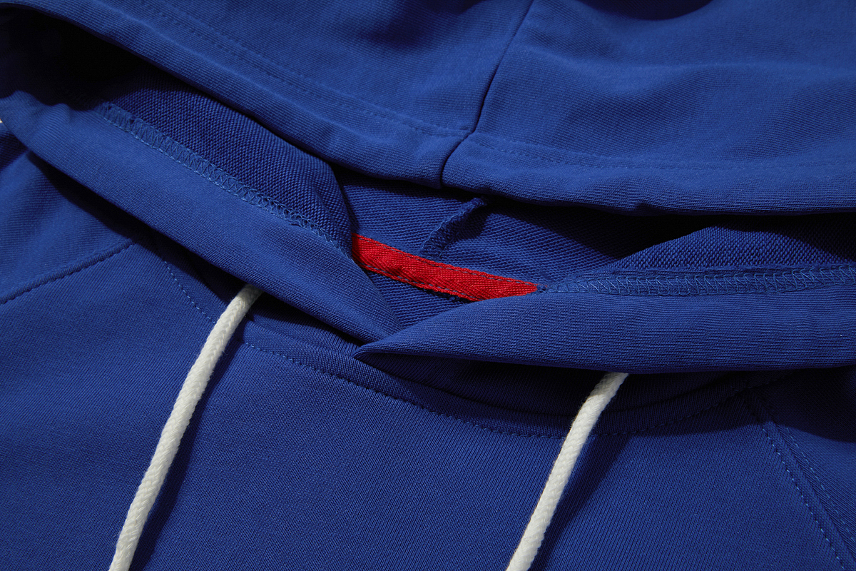 卫衣白底静物拍摄（图ZMTk1NjgyMjQ4） - 产品摄影 - 站酷设计师电商视觉服务商原创素材 - 站酷ZCOOL