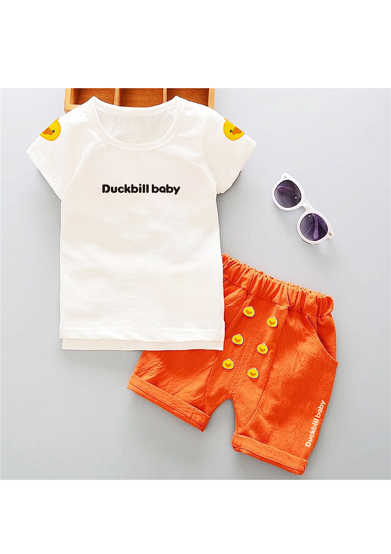 鸭嘴兽宝贝儿童服饰设计