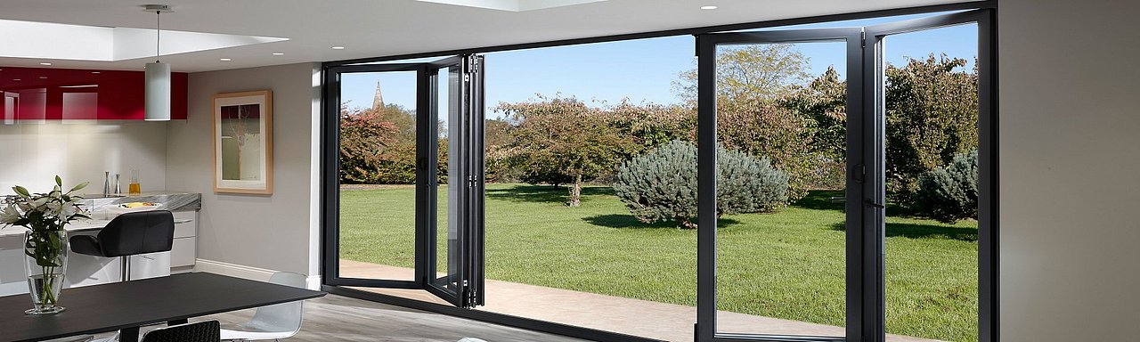 杜勒博在居家中的应用-苏州（图ZMjAyMzIyNTk2） - Logo - 站酷设计师中国门窗营销协会原创素材 - 站酷ZCOOL