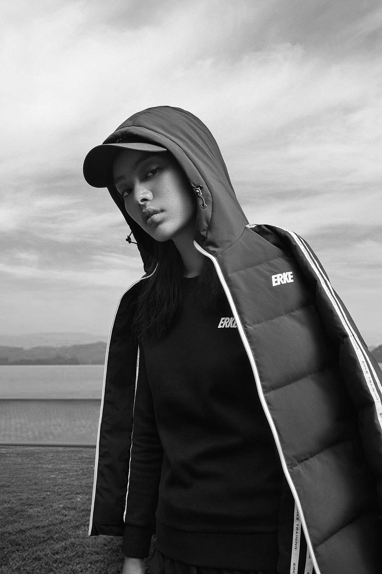 运动黑白-服装拍摄