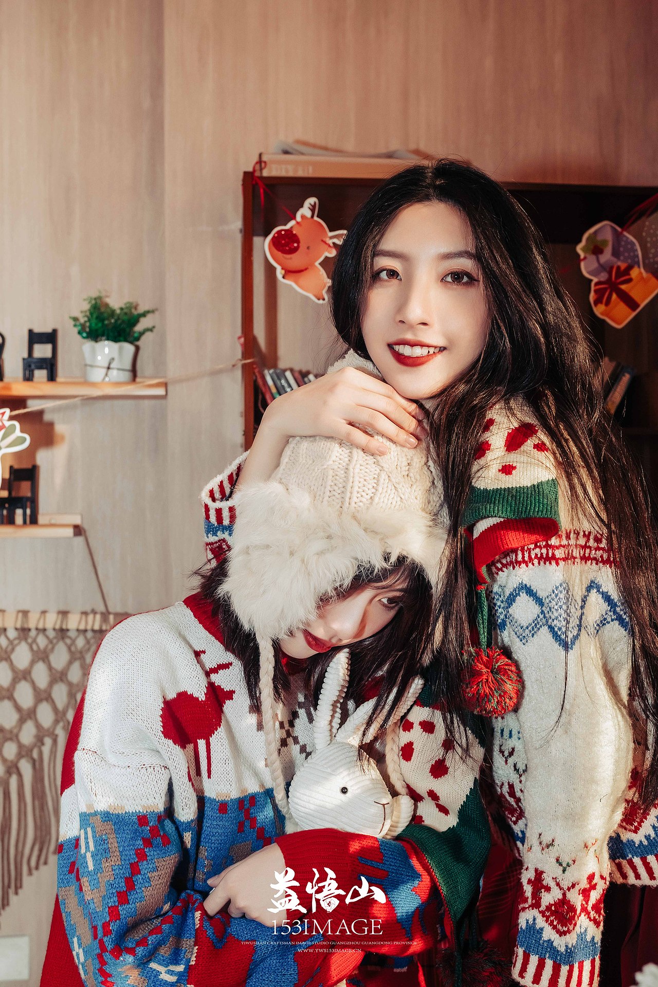 网红圣诞双胞胎姐妹