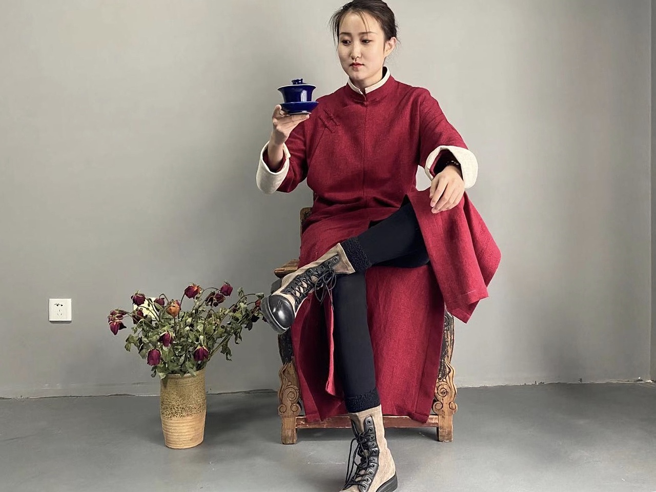 满族四开叉原创长袍（图ZMTkyMTI4NDY4） - 其他服装 - 站酷设计师做取悦自己的小裁原创素材 - 站酷ZCOOL