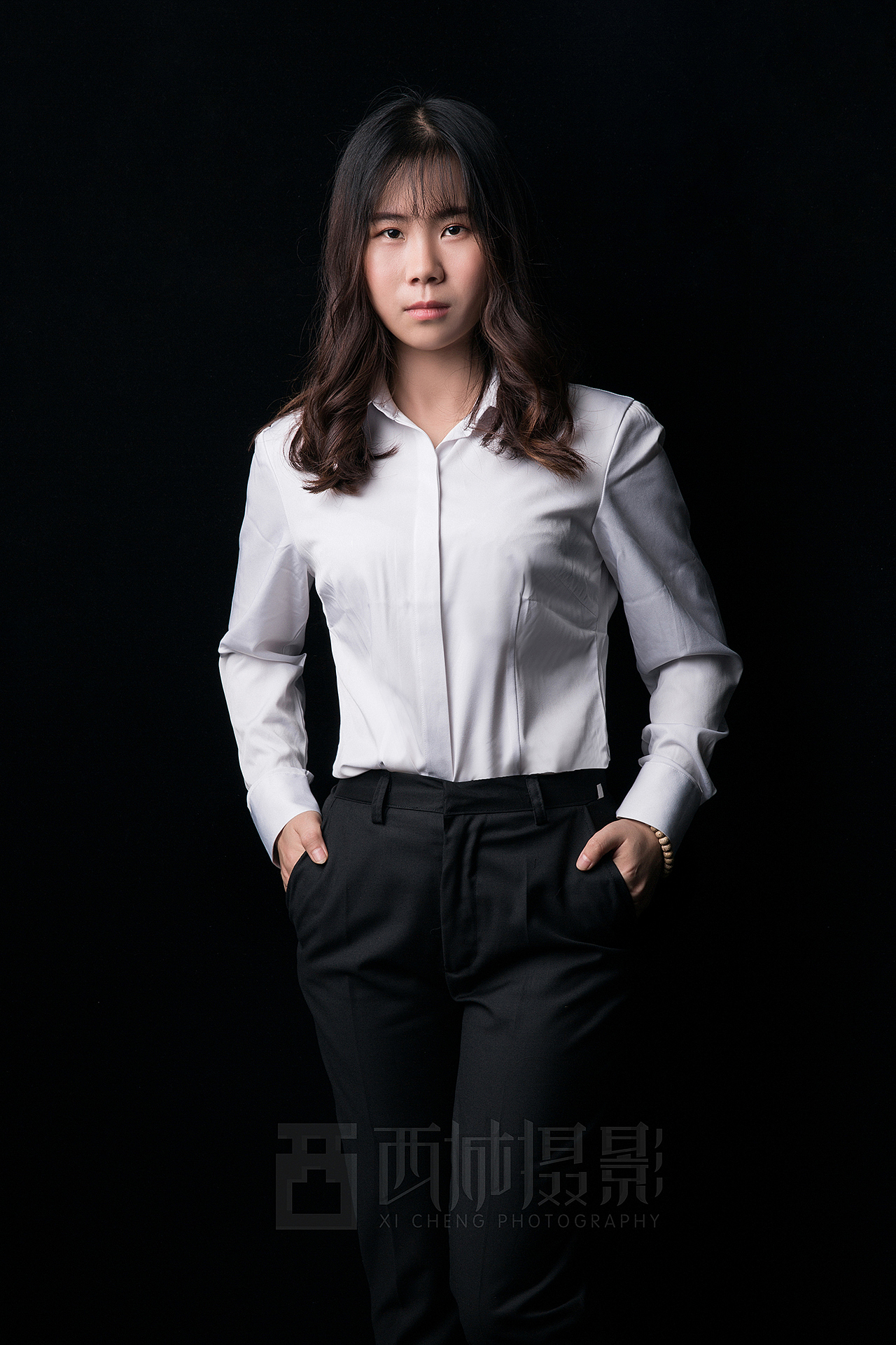 深圳形象照 浩天装饰 商务形象照 深圳商务形象照（图ZMTU2NDMxNzAw） - 人像摄影 - 站酷设计师肖像摄影原创素材 - 站酷ZCOOL