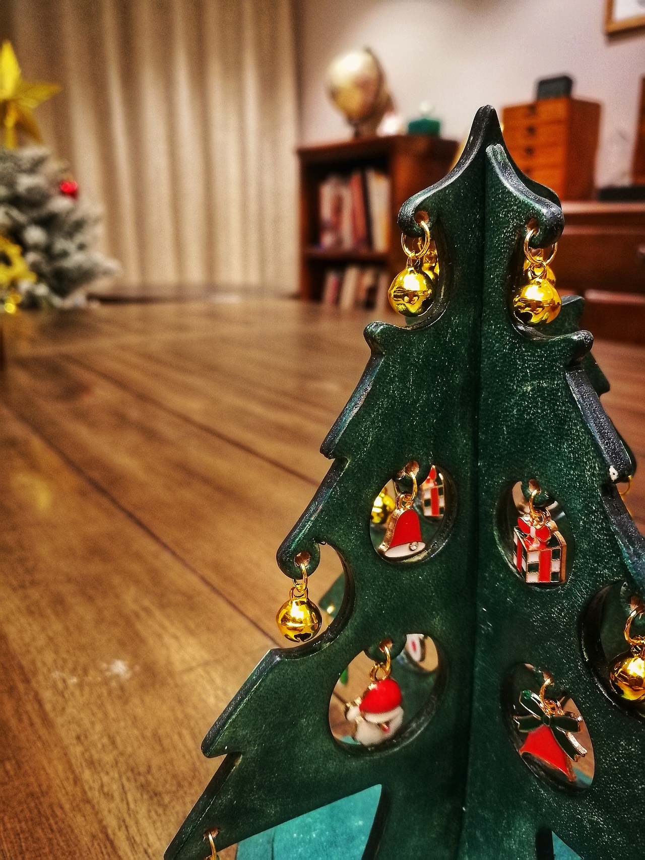 手工圣诞树礼物—“美奇圣诞树”（图ZMjgyNzIzNjI4） - 工艺品设计 - 站酷设计师礼遇营造社原创素材 - 站酷ZCOOL