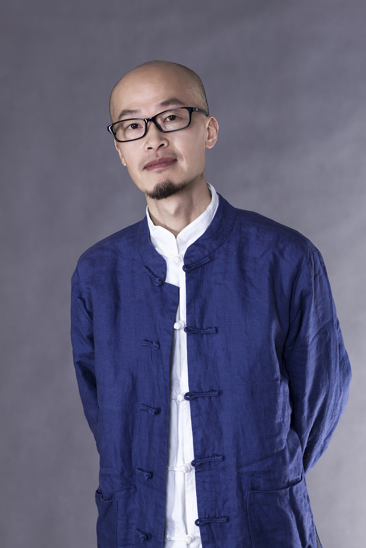景德镇陶瓷大师（图ZOTgwNTgxODQ=） - 人像摄影 - 站酷设计师清茗茶原创素材 - 站酷ZCOOL