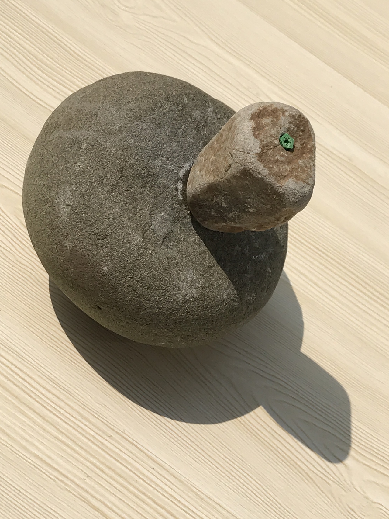 涂鸦手绘石头蘑菇