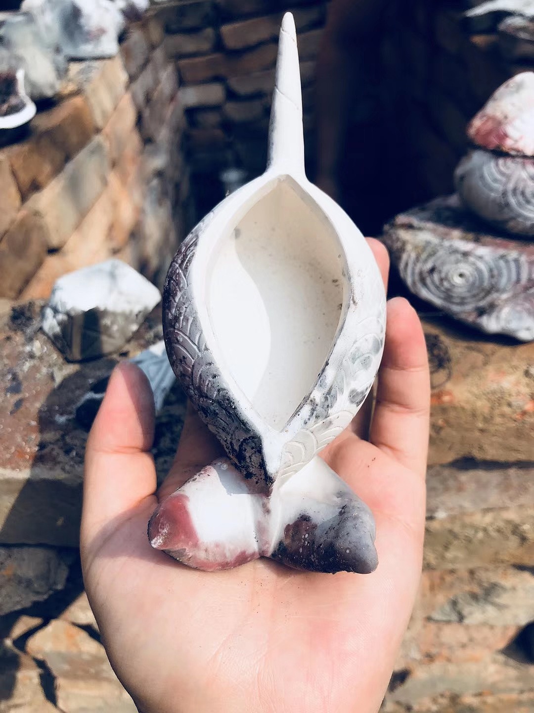 陶瓷作品《鲲》