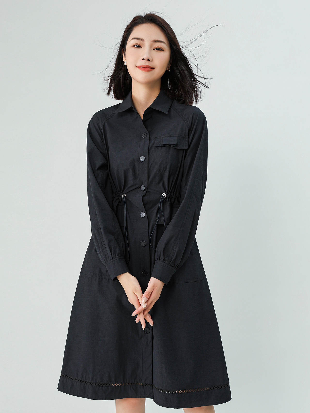 女装电商拍摄/风衣/大衣/通勤/穿搭/呢大衣/上衣（图ZMzQ4NzIwMjg0） - 产品摄影 - 站酷设计师般若商业摄影原创素材 - 站酷ZCOOL