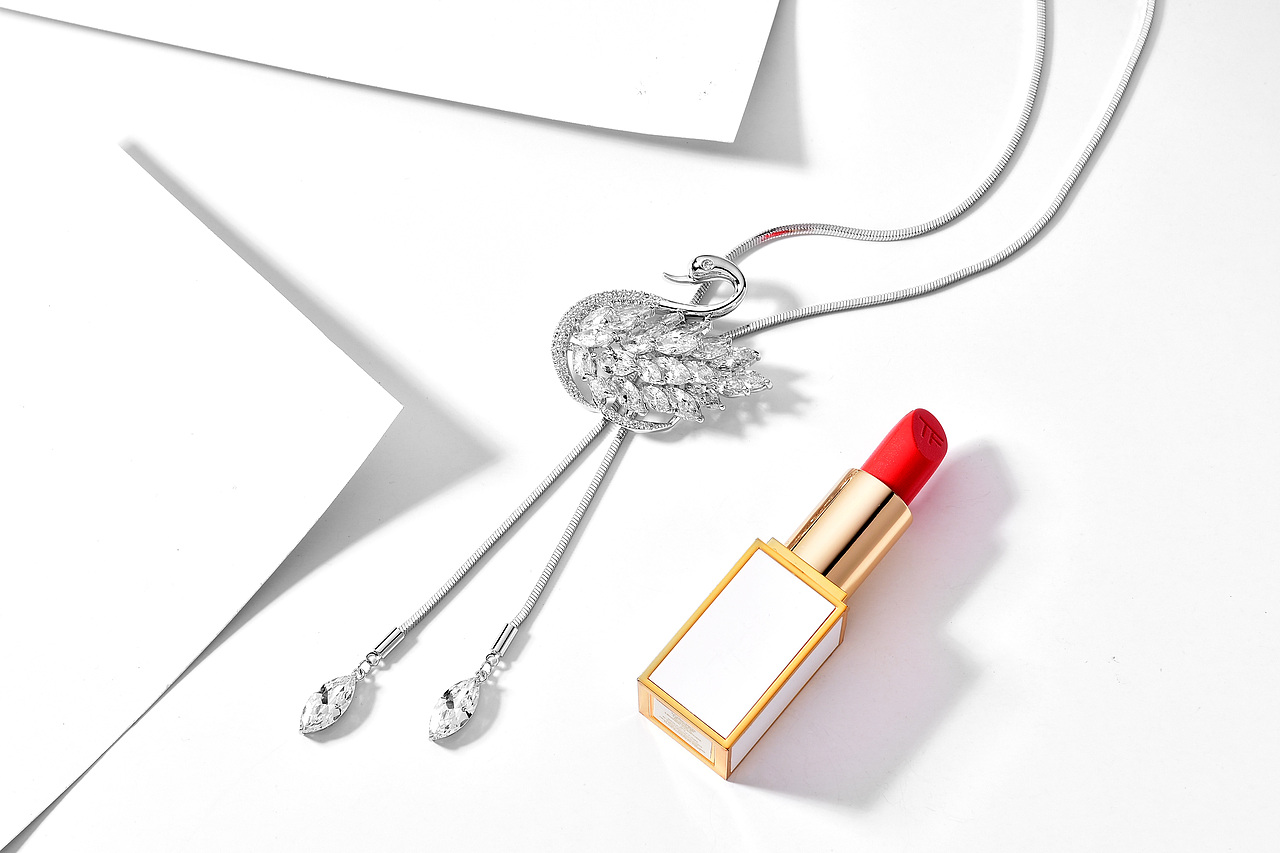 饰品拍摄,让我逛站酷的时候能唤起回忆